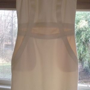 AKRIS Beautiful Summer Dress in Cream Size 8